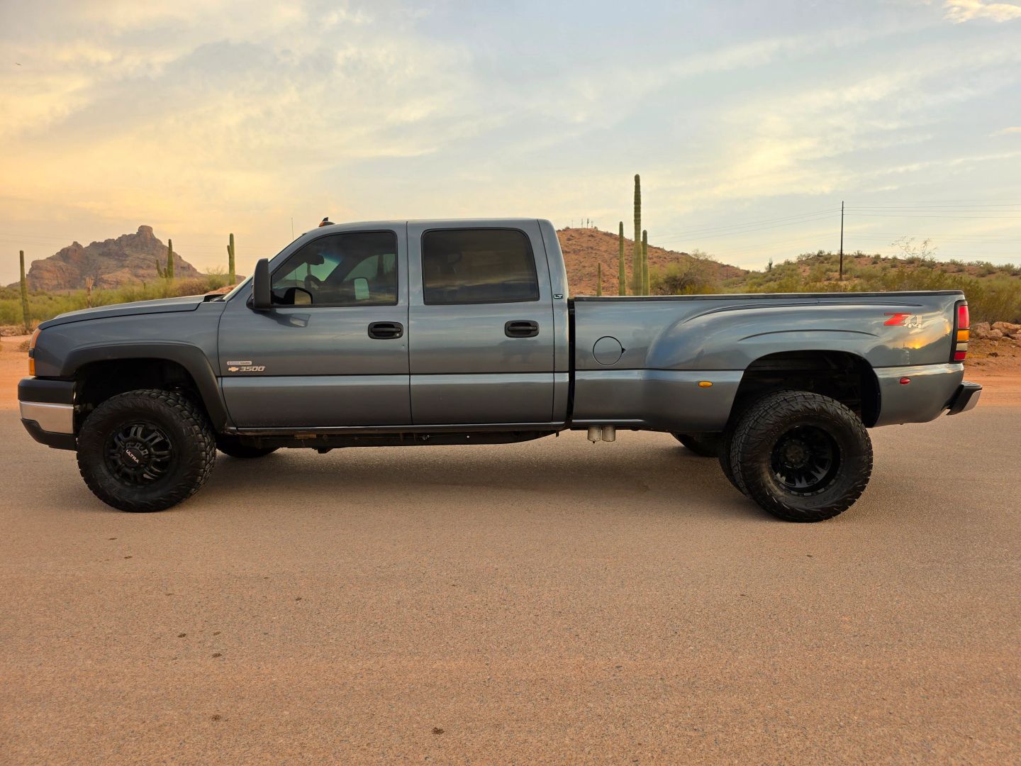chevrolet silverado classic 3500 2007 1GCJK33D17F168476 image chevrolet silverado classic 3500 2007 1GCJK33D17F168476 image